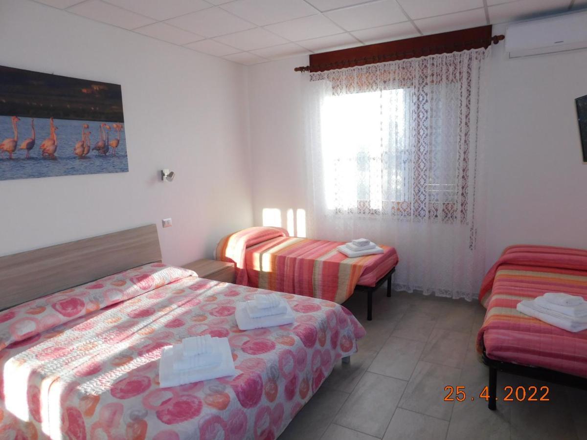 B&B Divino Cabras Bagian luar foto