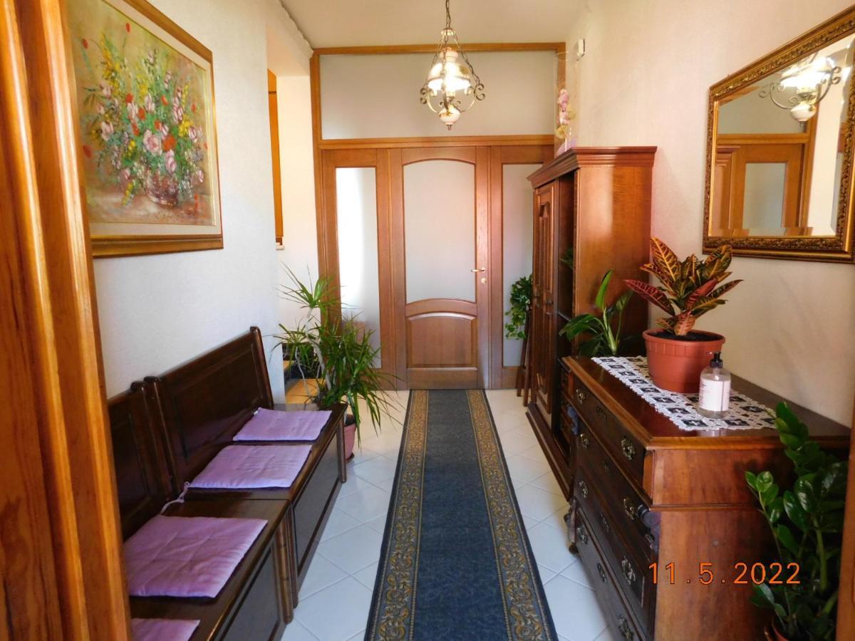 B&B Divino Cabras Bagian luar foto